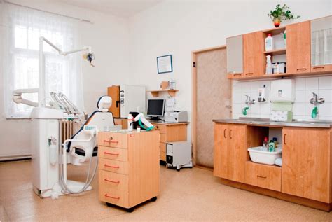 Stomatologie - Zdravotní středisko Kamenice nad Lipou v. o. s.