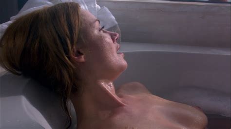 Naked Marine Delterme In Le Vrai Coupable