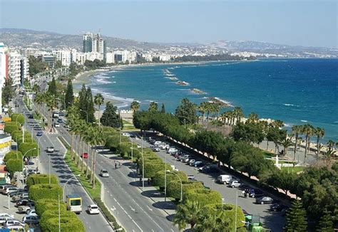 Limassol coastal path ‘shameful’ | Cyprus Mail