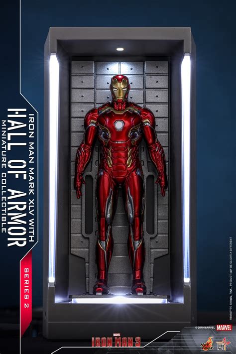 Hot Toys Reveals IRON MAN And SPIDER MAN Armories Collectibles GeekTyrant