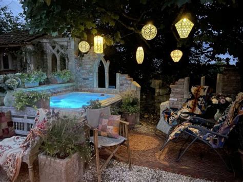 How To Design A Hot Tub Into Your Garden Redwood Stone