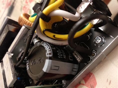 Блок питания Foxconn 300W Flex FX-R300 — купить по низкой цене в ...