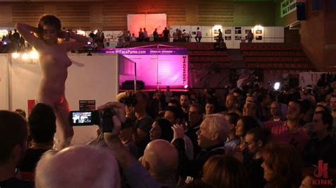 Rena Reindeer On Kink Watch Rena Reindeer Bdsm Porn