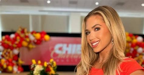 Gracie Hunt Shares Bikini Pix In Sentimental Tribute To Summer 2023