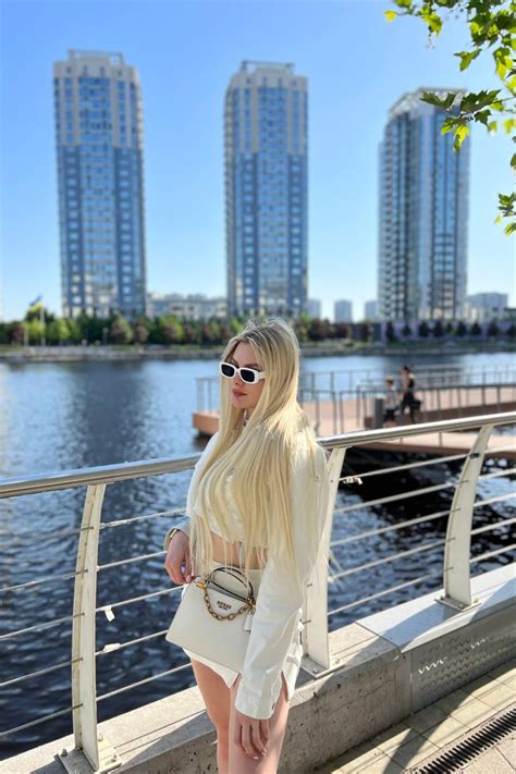 Charming Katerina Y O From Kiev With Blonde Hair Id Ladadate
