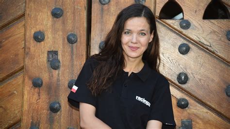 Sex P I Menstruaci M Mnoho Benefit Sni Uje Bolest A Prohlubuje Vyvrcholen K Lilia