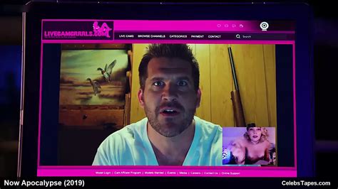 Kelli Berglund Roxane Mesquida Striptease Und Nackter Sex XHamster