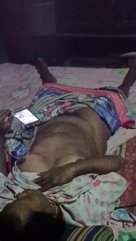 Indian Desi Aunty Spied Rubbing Her Pussy ThisVid