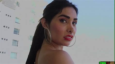 Gorgeous Trap Tranny With Big Tits Wanks Shemale Videos R Tgirlscum