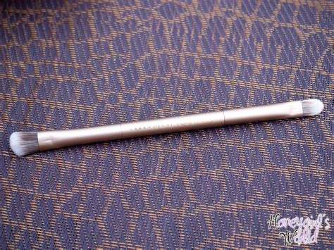 Urban Decay Naked Palette Review Swatches And Photos Honeygirlsworld Hawaii Lifestyle Blog