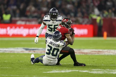 Snap Reactions Seattle Seahawks Lose As They Fail Nickel Dime Bucs