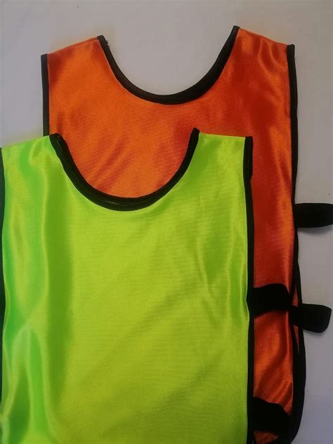 Манишка футбольная (р-р S/M/XL) Цвет лимонный купить в Москве