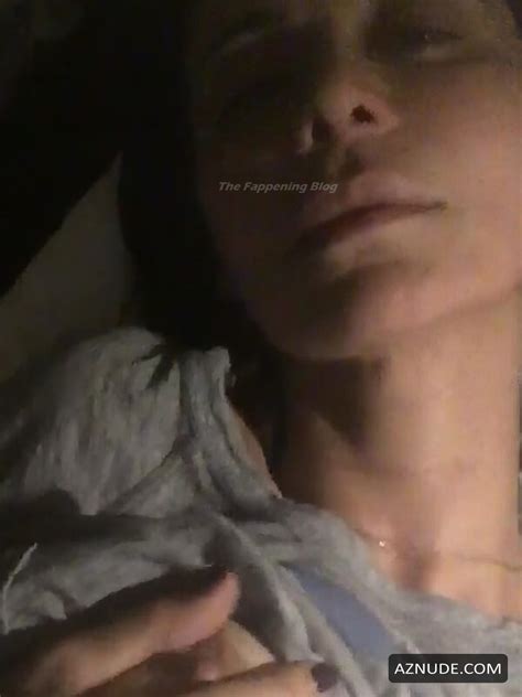 Catherine Bell Sexy Nude Photos Showing Her Hot Boob AZNude