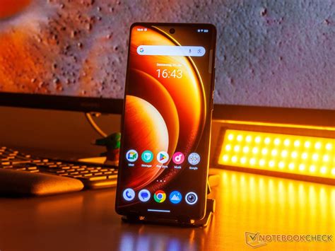 Vivo X100 Pro: Zeiss-Kamera-Flaggschiff in Tschechien um 100 Euro ...