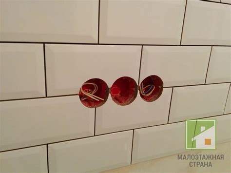 чем делать отверстие под розетку в бетонную стену