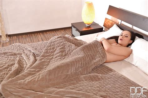 Busty Brunette Babe With Sexy Ass Masturbating Trimmed Vagina Porn Pictures XXX Photos Sex