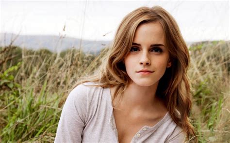 Women Celebrity Blonde Face Emma Watson Actress Women Outdoors HD Wallpaper Rare Gallery