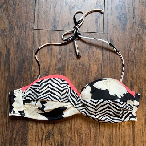 Victorias Secret Halter Bikini Top Gem