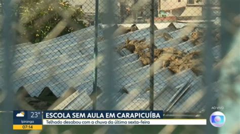 V Deo Telhado Desaba E Deixa Escola Sem Aula Em Carapicu Ba Sp Bom