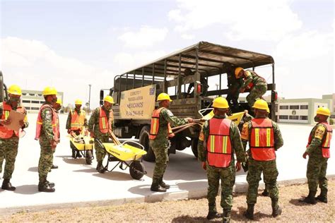 Cumple Ejército Mexicano 56 años de apoyar al pueblo con Plan DN III E