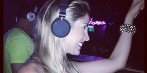 Infartante Las Fotos Hot De Luly Drozdek En Miami Infoveloz