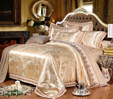 2017 Hot Sell Champagne Jacquard Satin 4pcs Bedding Sets Embroidery