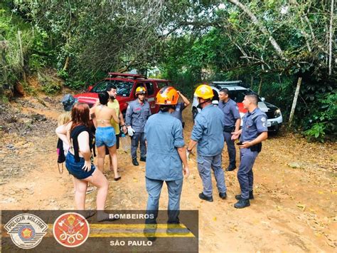 Turistas são resgatados após ficarem perdidos a caminho de cachoeira em