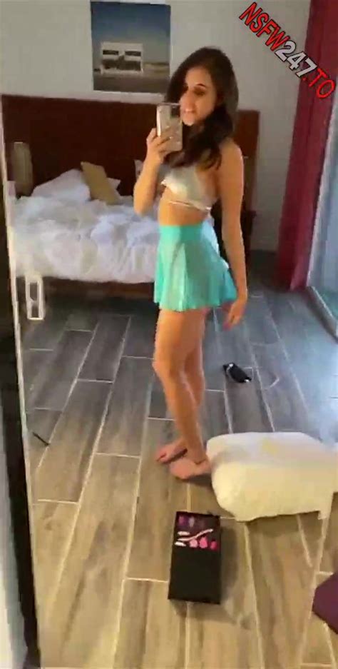 Violet Summers Multiple Toys Snapchat Xxx Porn Videos CamStreams Tv