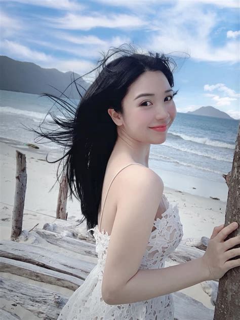 Cận cảnh nhan sắc hai hot girl Kem Xôi xinh đẹp ngày nào gây thương nhớ trên khung phim giờ