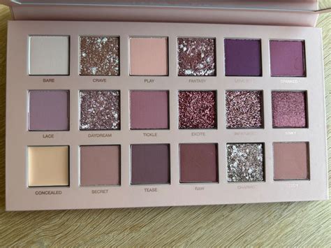 Huda The New Nude Palette neu Neu gemäss Beschreibung in Kloten für CHF mit Lieferung