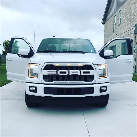 Ford F150 Raptor Grill