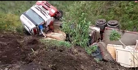 Tombamento De Caminh O Na Prc Em Palmas Pr Canal Meia