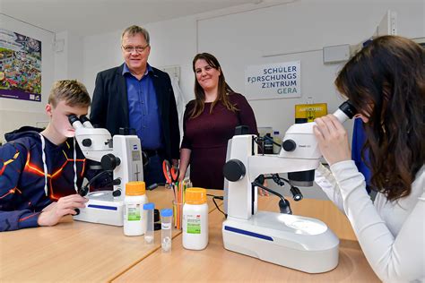 Zeiss Mikroskope F R Sch Lerforschungszentrum Gera