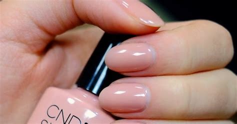 Obsessive Studio Fryzjerstwo Fotografia Wiza Cnd Shellac Nude Knickers