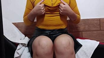 Elena Doesn T Realize That You Can See Her Pussy Under Her Skirt Good Masturbation Xvideos