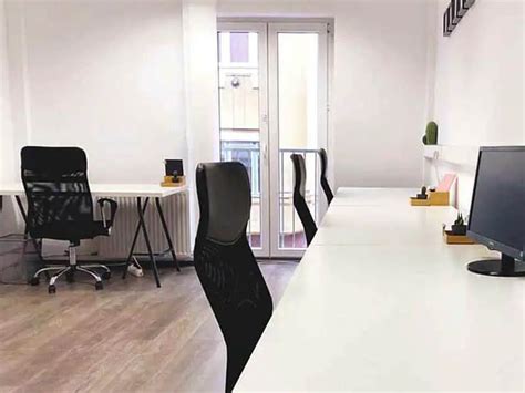 8 Best Office Chairs Under 200 Dollars | Life Falcon