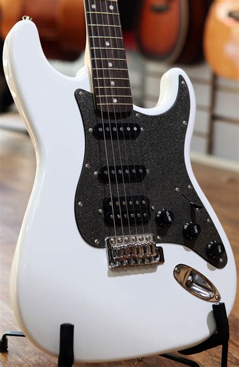 Guitars Electric Guitars Fender And Squier Electric Guitars