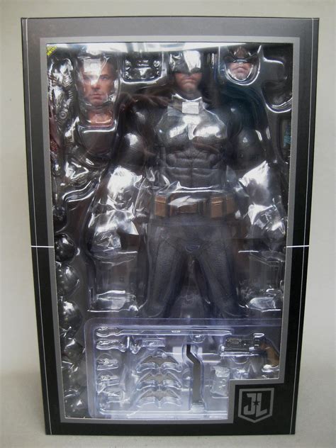 DeSMOnd Collection Hot Toys 1 6 Batman In Justice League