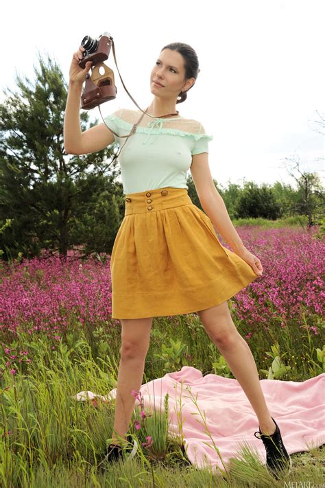 Teen Suzanna A Strips Takes Selfies Of Her Hot Body Hairy Pussy Outside Coedcherry