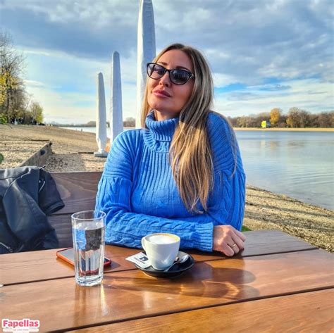 Vesna Justwoman42 Aka Vesna Db Fans Nude Leaks Fapellas