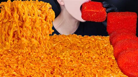 ASMR HOT CHEETOS SPAM HASH BROWNS CHEESY FIRE NOODLES SPICY RAMEN COOKING MUKBANG 먹방咀嚼音EATING