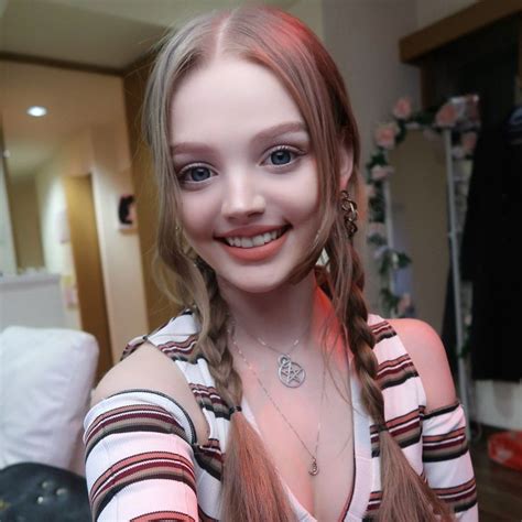 ダコタ ローズ Dakotakoti Твиттер Dakota Rose Beautiful Young Lady