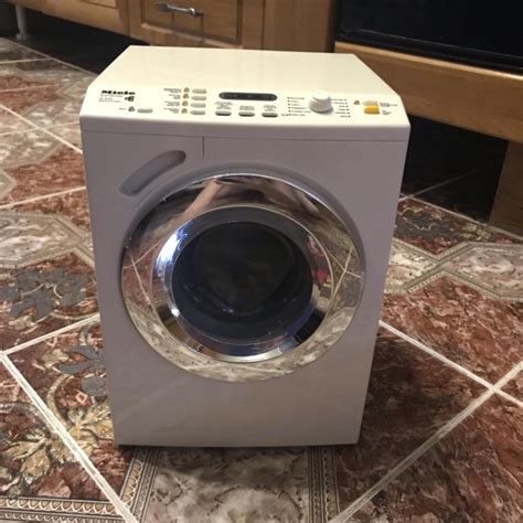 Klein ДетскаЯ стиральная машинка Miele – купить в Санкт-Петербурге ...