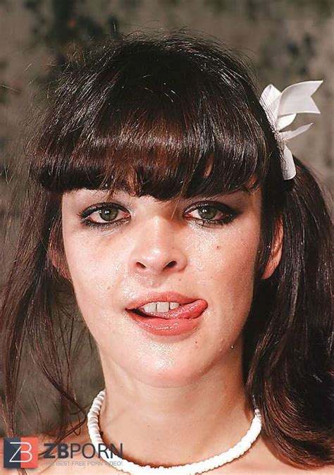 Vintage Brunettes Flashing A Fortunate Stud A Great Time ZB Porn