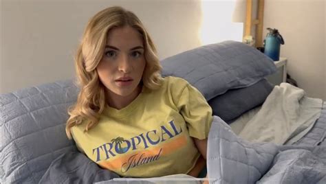 Who Is This Blonde Green Eyes Pornstar Zoeneli 1665382 NameThatPorn