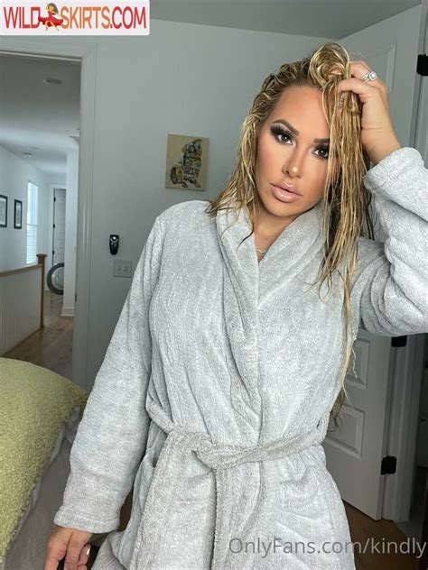 Kindly Myers Kindly Nude OnlyFans Instagram Leaked Photo 210