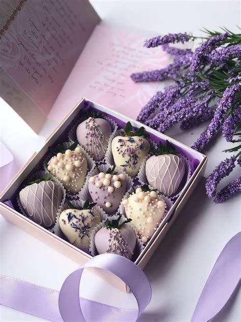 КЛУБНИКА В ШОКОЛАДЕ > Клубника в шоколаде "Purple" купить в интернет ...