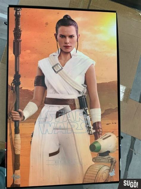 Hot Toys Star Wars The Rise Of Skywalker Rey And D O Scale Action Figure MMS EX Display