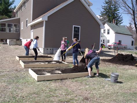 Build Your Own Garden – Growing places
