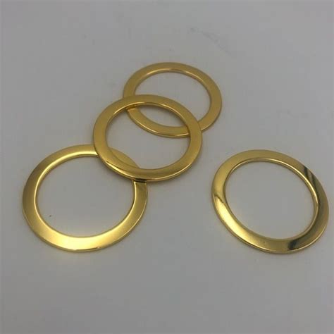 Anneau décoratif 35mm or Idonim Lingerie